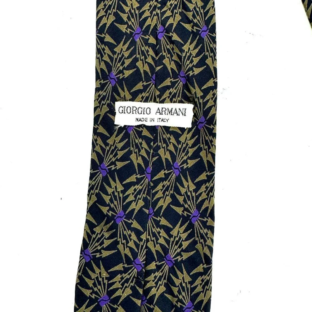 Giorgio Armani Vintage 100% Silk Artsy/Abstract Tie